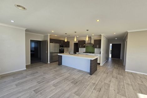 Photo of property in 116 Endeavour Drive, Whitby, Porirua, 5024