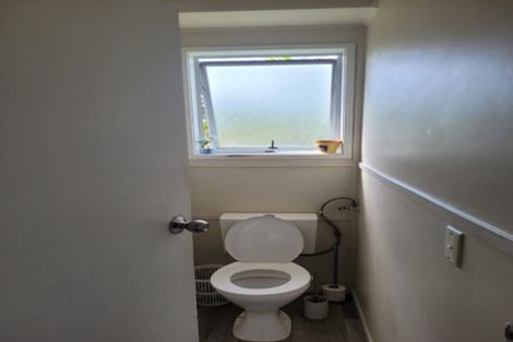 Photo of property in 6 Karina Place, Glen Eden, Auckland, 0602