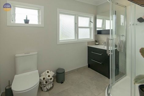 Photo of property in 58 Meeanee Road, Taradale, Napier, 4112