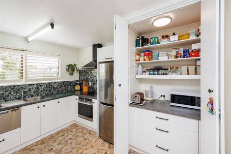 Photo of property in 3/10 Oxford Street, Marton, 4710