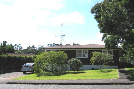 Photo of property in 74 Vandeleur Avenue, Birkdale, Auckland, 0626