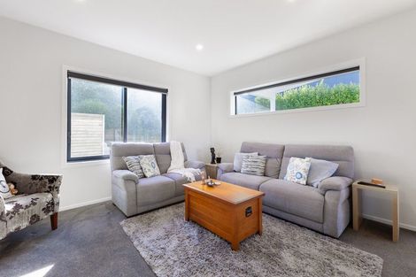 Photo of property in 21 Ferndale Drive, Waikanae, 5036