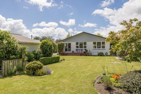 Photo of property in 13 Longden Street, Darfield, 7510