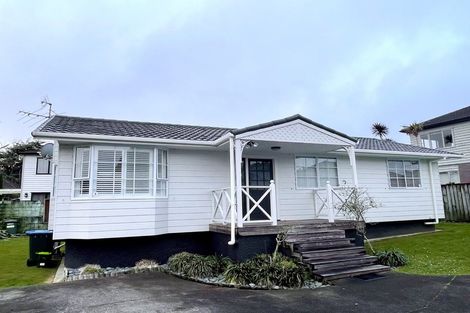 Photo of property in 7a Carr Road, Three Kings, Auckland, 1042