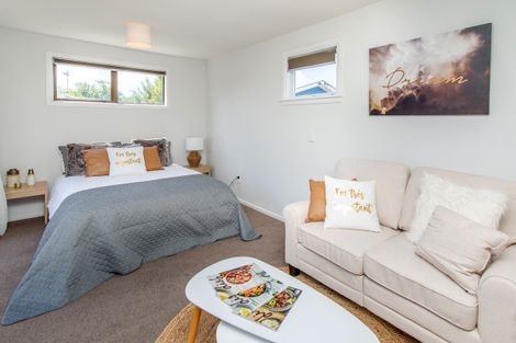 Photo of property in 2/146 Beach Road, North New Brighton, Christchurch, 8083