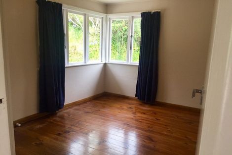 Photo of property in 14a Ocean View Road, Hatfields Beach, Orewa, 0931