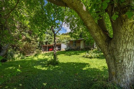 Photo of property in 342 Le Bons Bay Road, Le Bons Bay, Akaroa, 7583