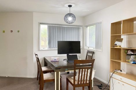 Photo of property in 131i St Georges Road, Avondale, Auckland, 0600
