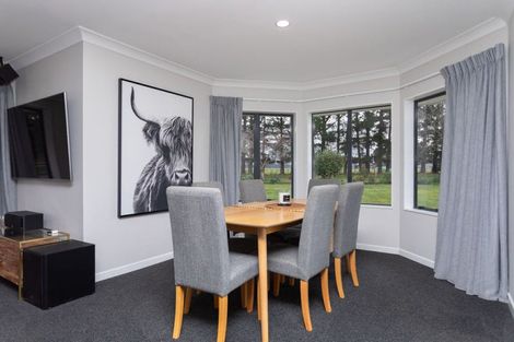 Photo of property in 12 Totaramahonga Road, Dannevirke, 4972