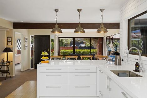 Photo of property in 33 Lavandula Crescent, Burnside, Christchurch, 8042