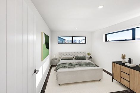 Photo of property in 2/8 Victoria Street, Ebdentown, Upper Hutt, 5018