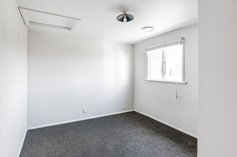 Photo of property in 62 Romilly Street, Westport, 7825