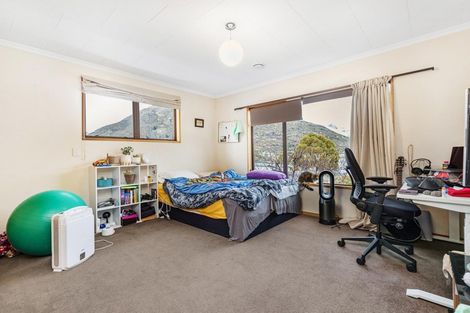 Photo of property in 28a Lake Avenue, Frankton, Queenstown, 9300