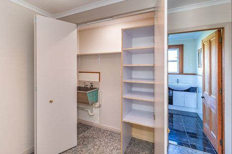 Photo of property in 8 Whelans Road, Levin, 5571