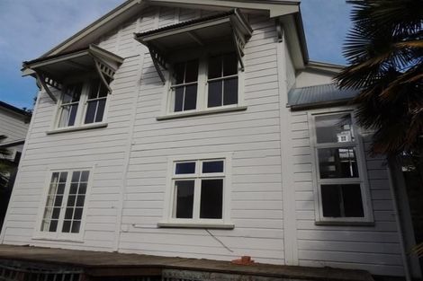 Photo of property in 9 Clyde Road, Bluff Hill, Napier, 4110