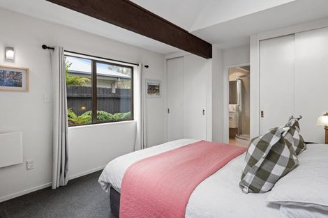 Photo of property in 96 Rossall Street, Merivale, Christchurch, 8014