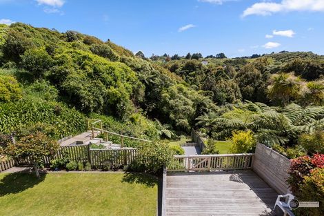 Photo of property in 3a Panorama Grove, Harbour View, Lower Hutt, 5010
