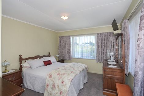 Photo of property in 19 Ingham Street, Halcombe, Feilding, 4779