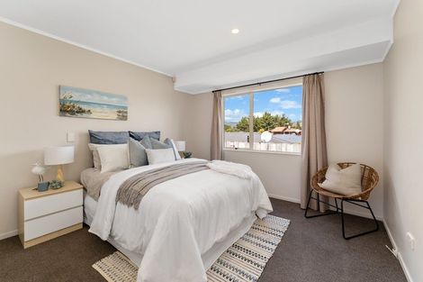 Photo of property in 43 Weggery Drive, Waikanae Beach, Waikanae, 5036