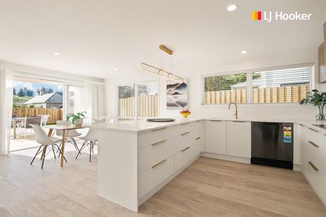 Photo of property in 2 Shanks Street, Green Island, Dunedin, 9018