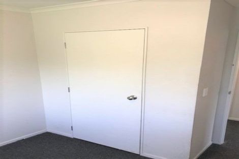 Photo of property in 10 Hinau Street, New Lynn, Auckland, 0600