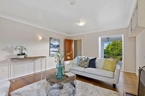 Photo of property in 1/4 Firth Road, Torbay, Auckland, 0630