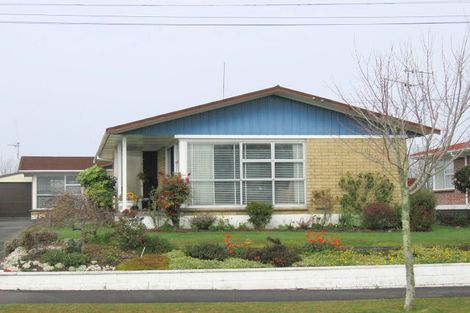 Photo of property in 17 Howell Avenue, Riverlea, Hamilton, 3216