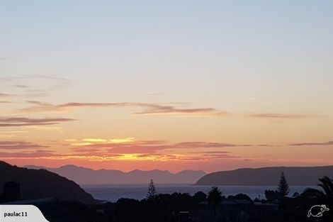 Photo of property in 14 Downes Street, Titahi Bay, Porirua, 5022