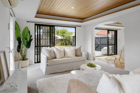 Photo of property in 5 Noble Place, Halswell, Christchurch, 8025