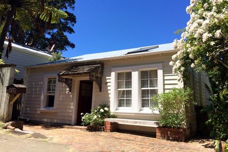 Photo of property in 37 Glenbervie Terrace, Thorndon, Wellington, 6011