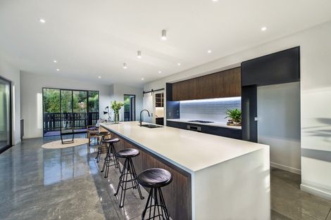 Photo of property in 31 Irvines Track, Halswell, Christchurch, 8025