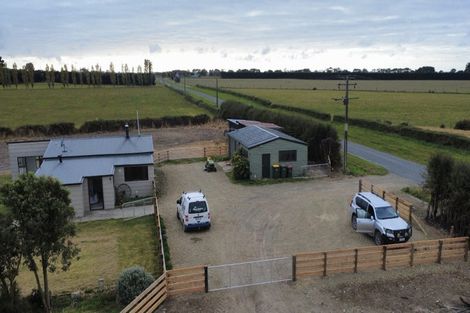 Photo of property in 60 Middle Road, Saint Andrews, Timaru, 7972