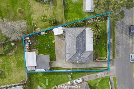 Photo of property in 3 Corsair Crescent, Mangere, Auckland, 2022