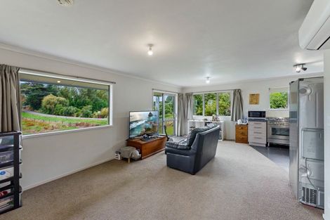 Photo of property in 78 Takapu Road, Manakau, Levin, 5573