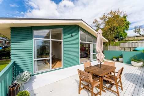 Photo of property in 60 Marion Street, Macandrew Bay, Dunedin, 9014