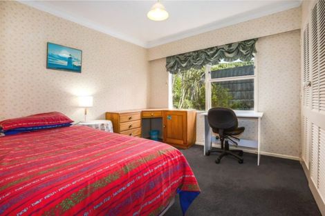 Photo of property in 12 Balliol Drive, Tawa, Wellington, 5028