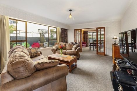 Photo of property in 56 Woodman Drive, Tawa, Wellington, 5028