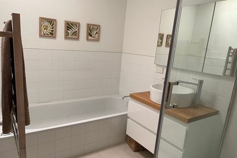 Photo of property in 71a Percy Dyett Drive, Karori, Wellington, 6012