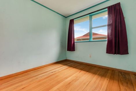 Photo of property in 7 Newington Road, Henderson, Auckland, 0612