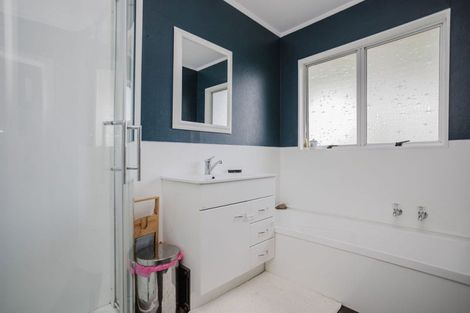 Photo of property in 47 Knight Road, Dannevirke, 4976