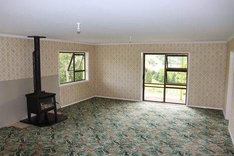 Photo of property in 32 Ri Road, Uruti, 4378
