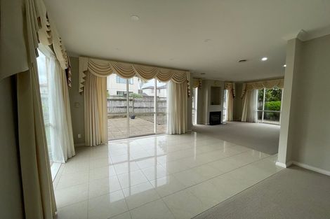 Photo of property in 32 Kaseng Place, East Tamaki Heights, Auckland, 2016