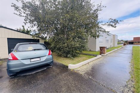 Photo of property in 29-31 Rangitira Avenue, Palmerston North, 4414
