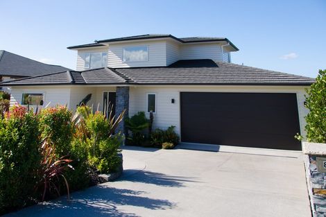 Photo of property in 82 Pohutukawa Parade, Riverhead, 0820