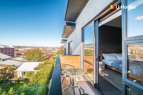 Photo of property in 71 Carroll Street, Dunedin Central, Dunedin, 9016