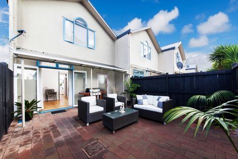 Photo of property in 8/46 West View Road, Westmere, Auckland, 1022
