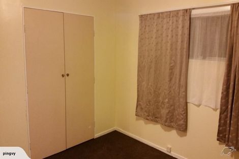 Photo of property in 2/35 Seabrook Avenue, New Lynn, Auckland, 0600