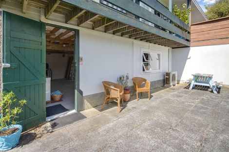 Photo of property in 13a Florio Terrace, Tawa, Wellington, 5028