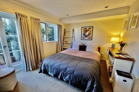 Photo of property in 15/18 Parr Terrace, Castor Bay, Auckland, 0620