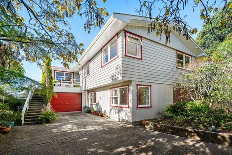 Photo of property in 5 Denbigh Way, Wilton, Wellington, 6012